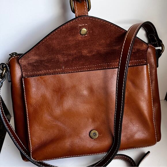 Patricia Nash Avellino Elegant Tan Leather Crossbody Bag - Picture 3 of 13